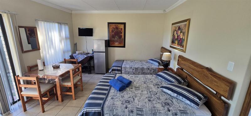 4 Bedroom Property for Sale in Southern Cross Western Cape